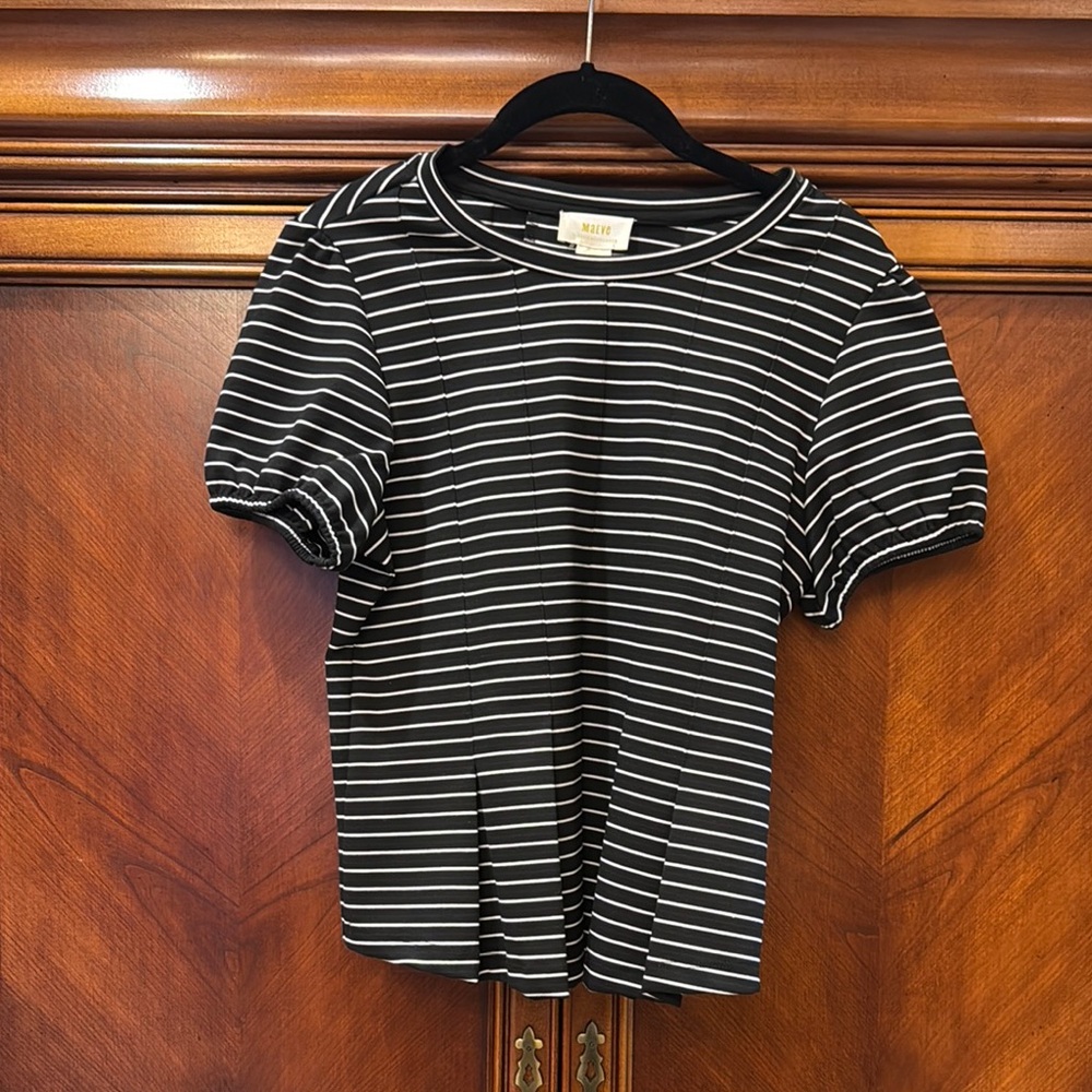 Maeve Black and White Striped Top like New